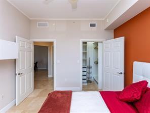 3094 Ne 185th St - Photo 5 of 8