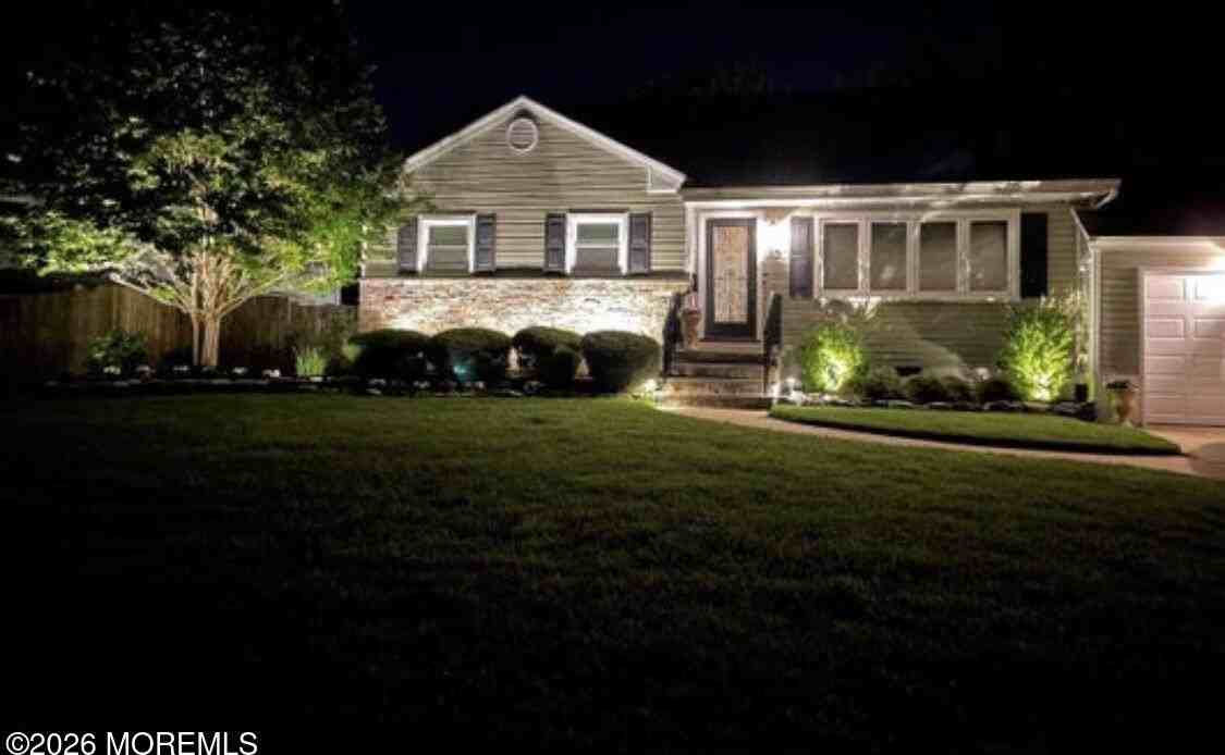 35 Arno St - Photo 3 of 35