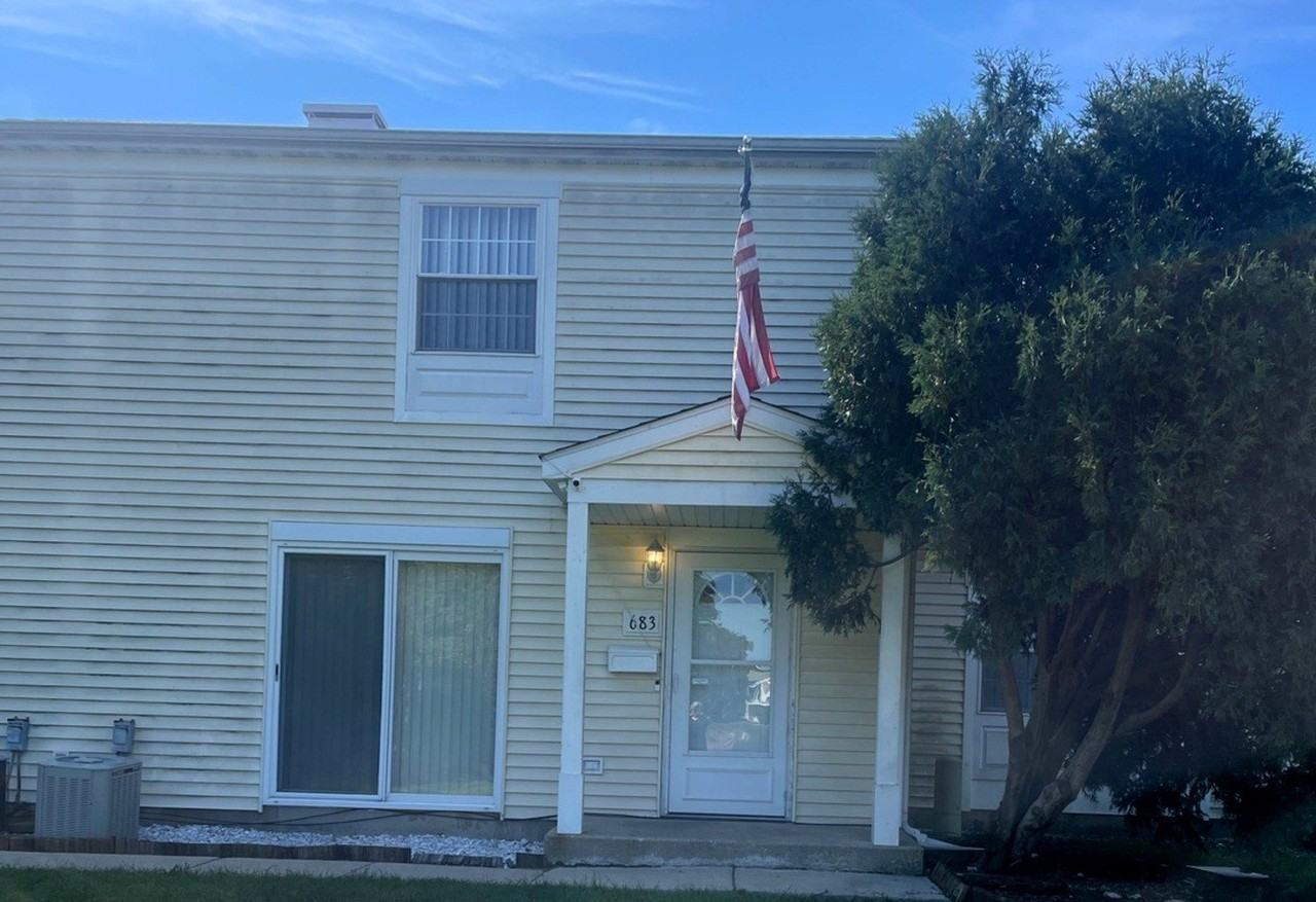 683 Cleo Ct Unit 683 #683 - Photo 2 of 20