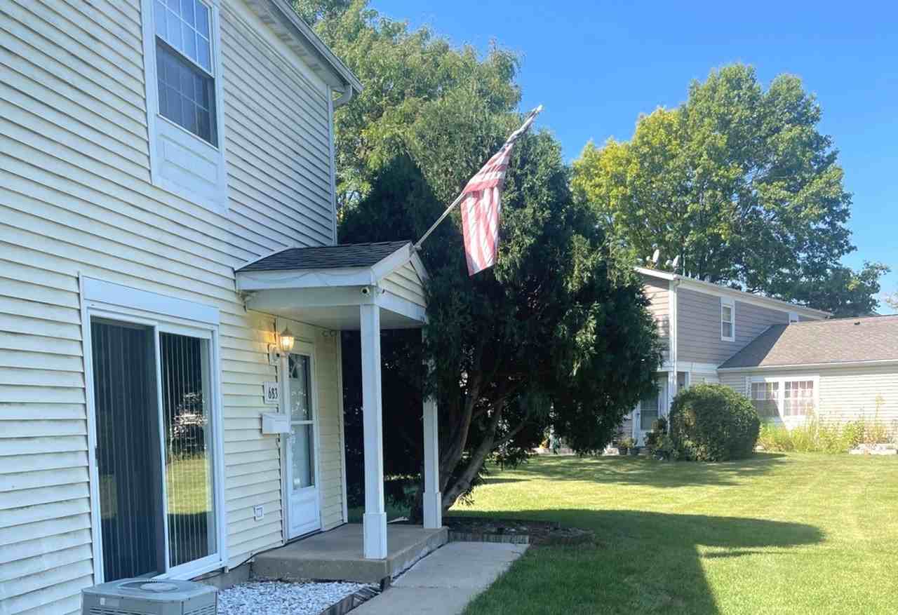 683 Cleo Ct Unit 683 #683 - Photo 3 of 20