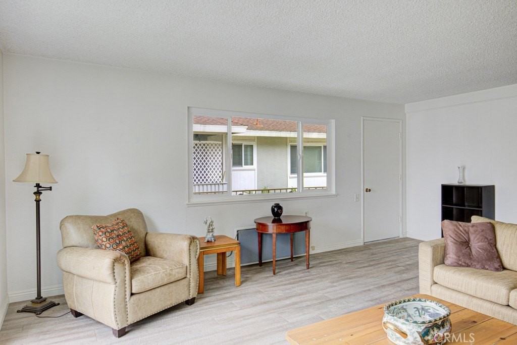 281 Avenida Carmel - Photo 4 of 14