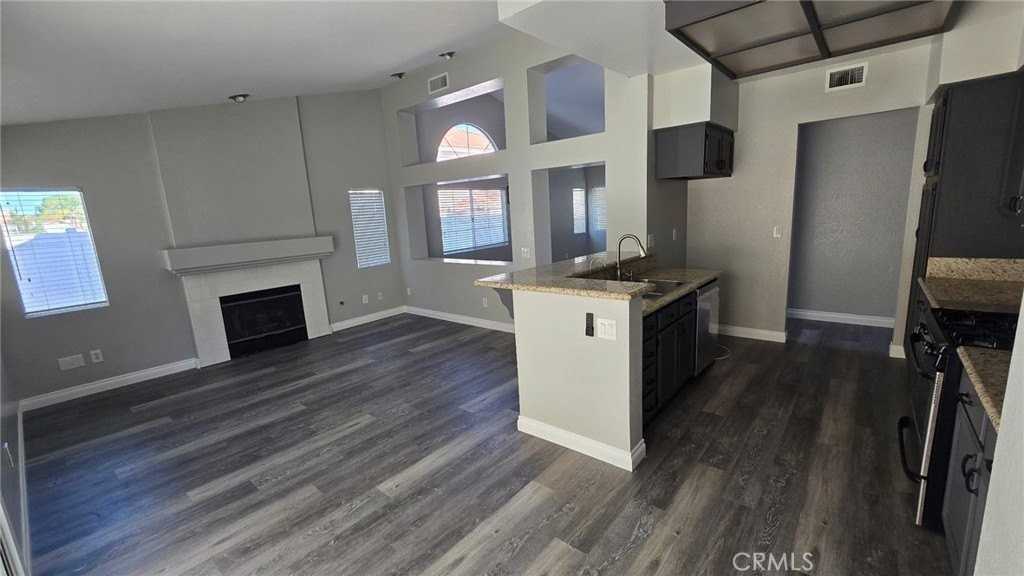 29329 Maritime Cir - Photo 3 of 13