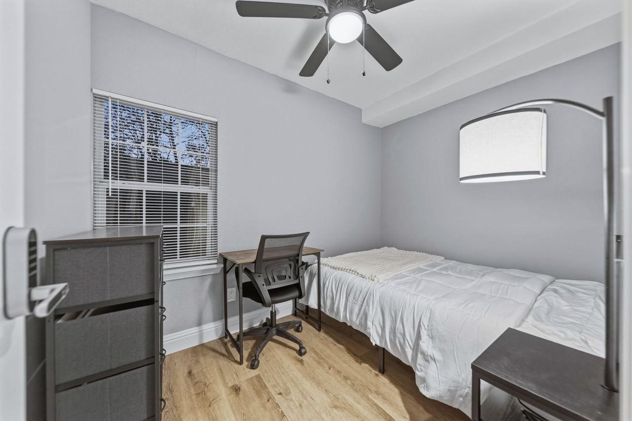 Macon St - Photo 6 of 7