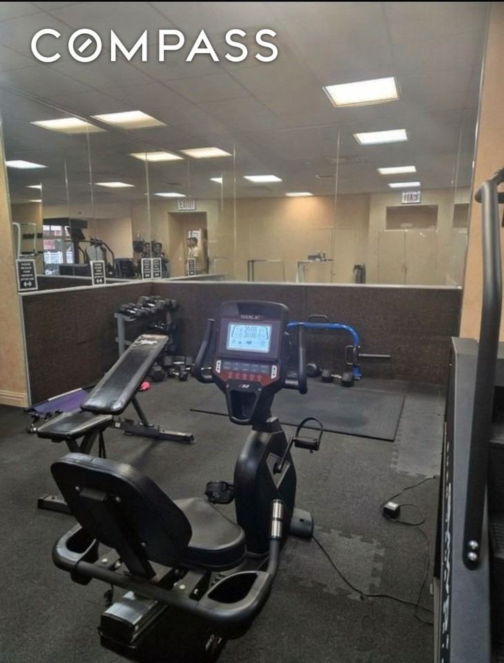 1455 Royce St #1H - Photo 7 of 7