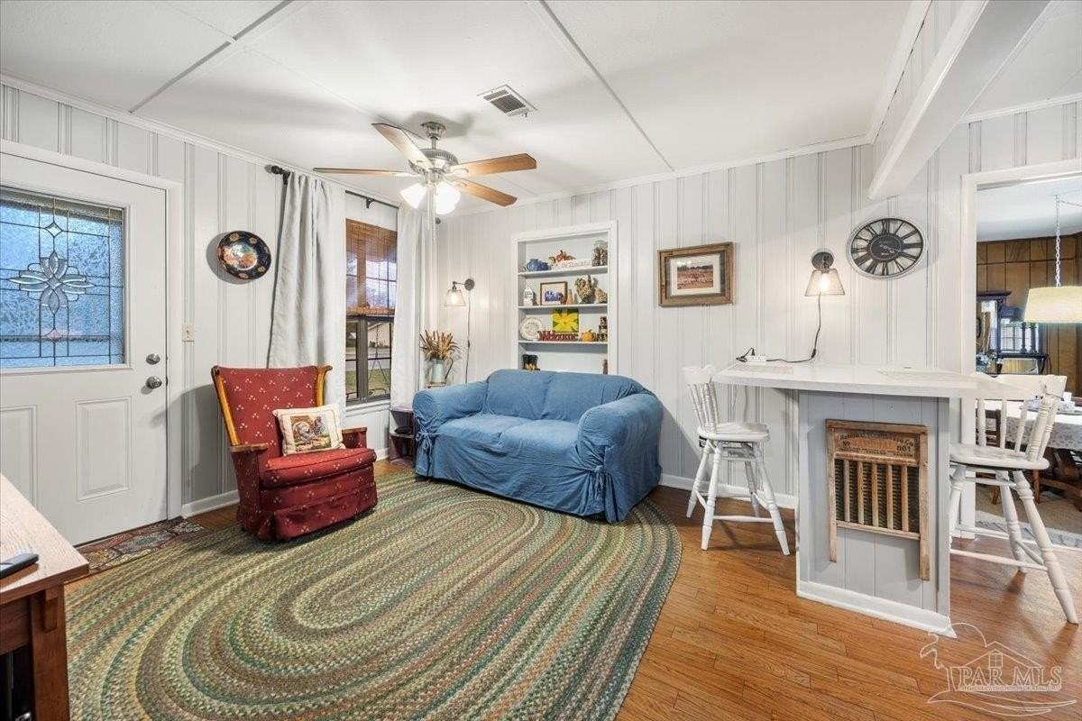 5490 Berryhill Rd - Photo 3 of 27