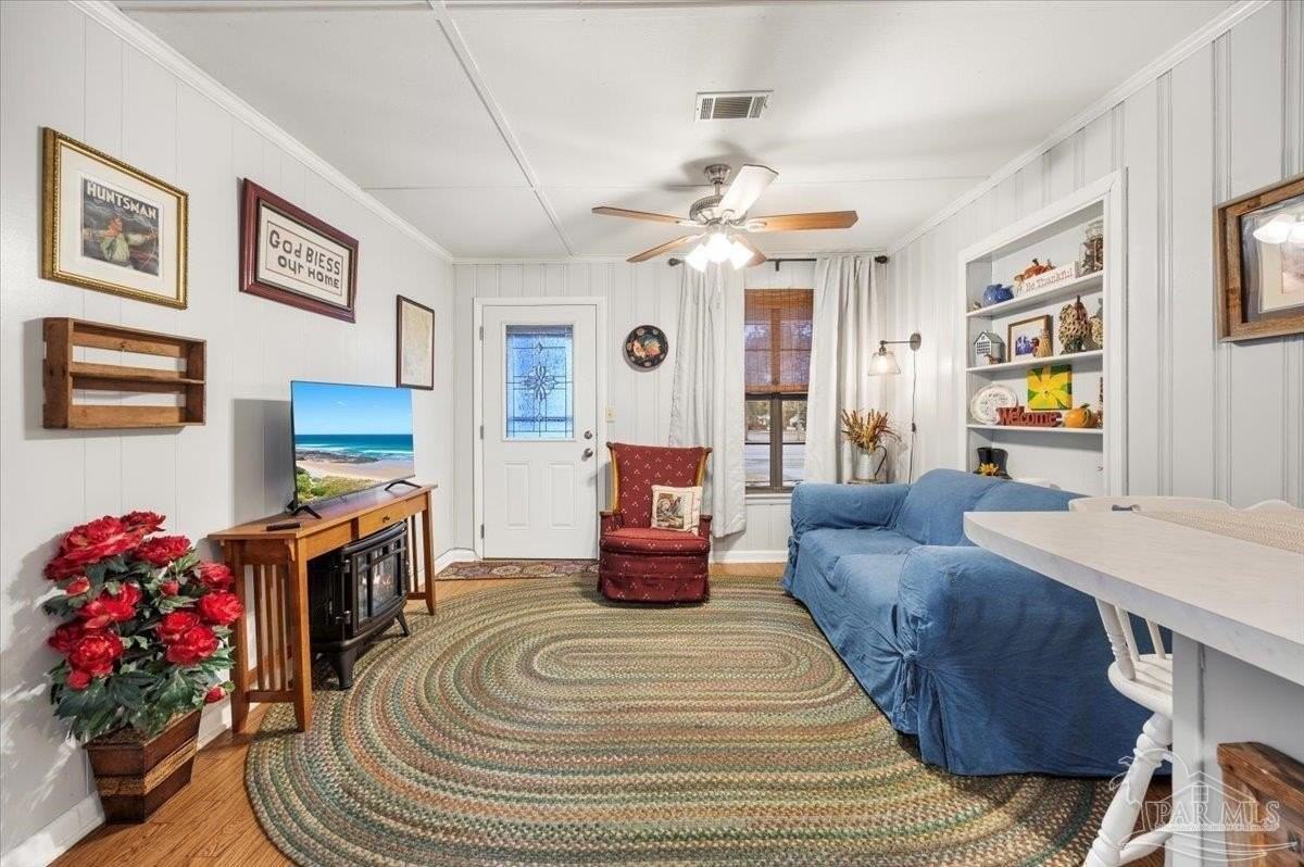 5490 Berryhill Rd - Photo 5 of 27