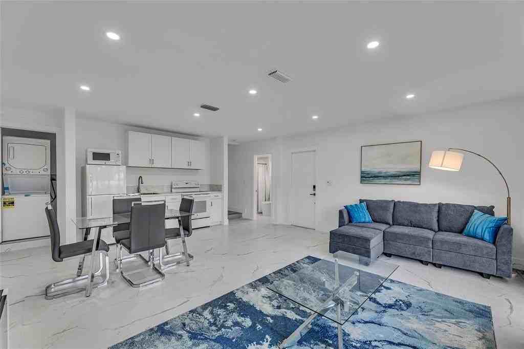 616 3rd Key Dr - Photo 7 of 34