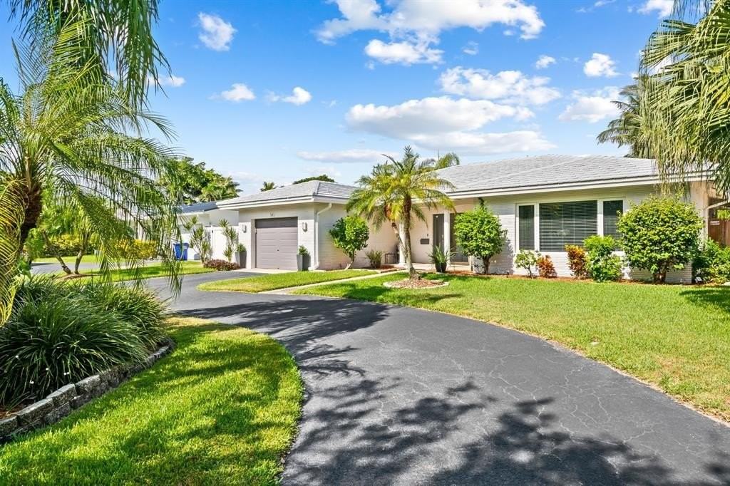 541 Ne 26th Ave - Photo 4 of 34