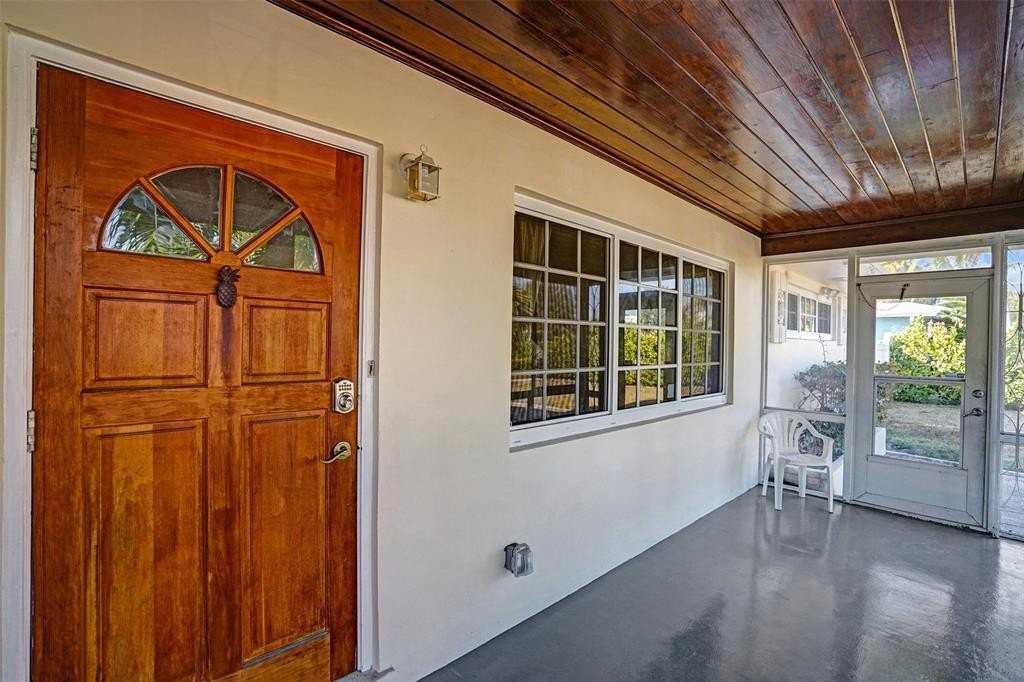 820 Se 4th Ave - Photo 7 of 36