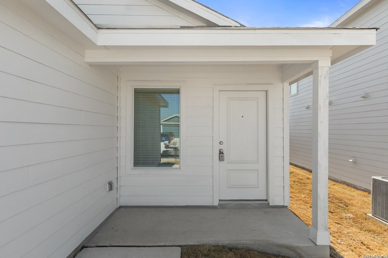 3777 Swift Fox Rd - Photo 4 of 35