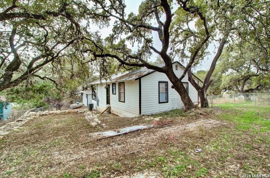 660 Scenic Run - Photo 2 of 16