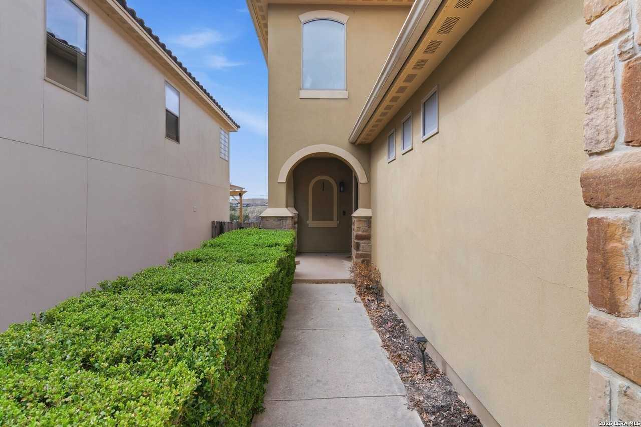 17731 Via Del Oro - Photo 3 of 35