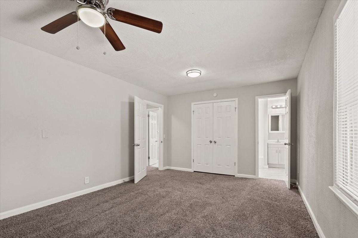 7704 E 103rd Ter - Photo 4 of 17