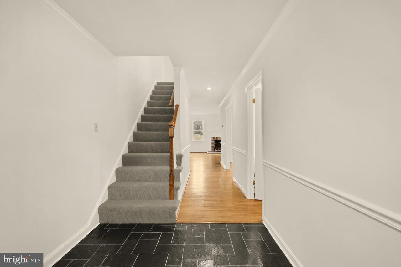 2 Spindrift Way - Photo 3 of 39