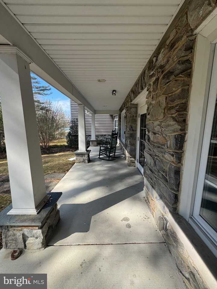 6375 Chambersburg Rd - Photo 5 of 27