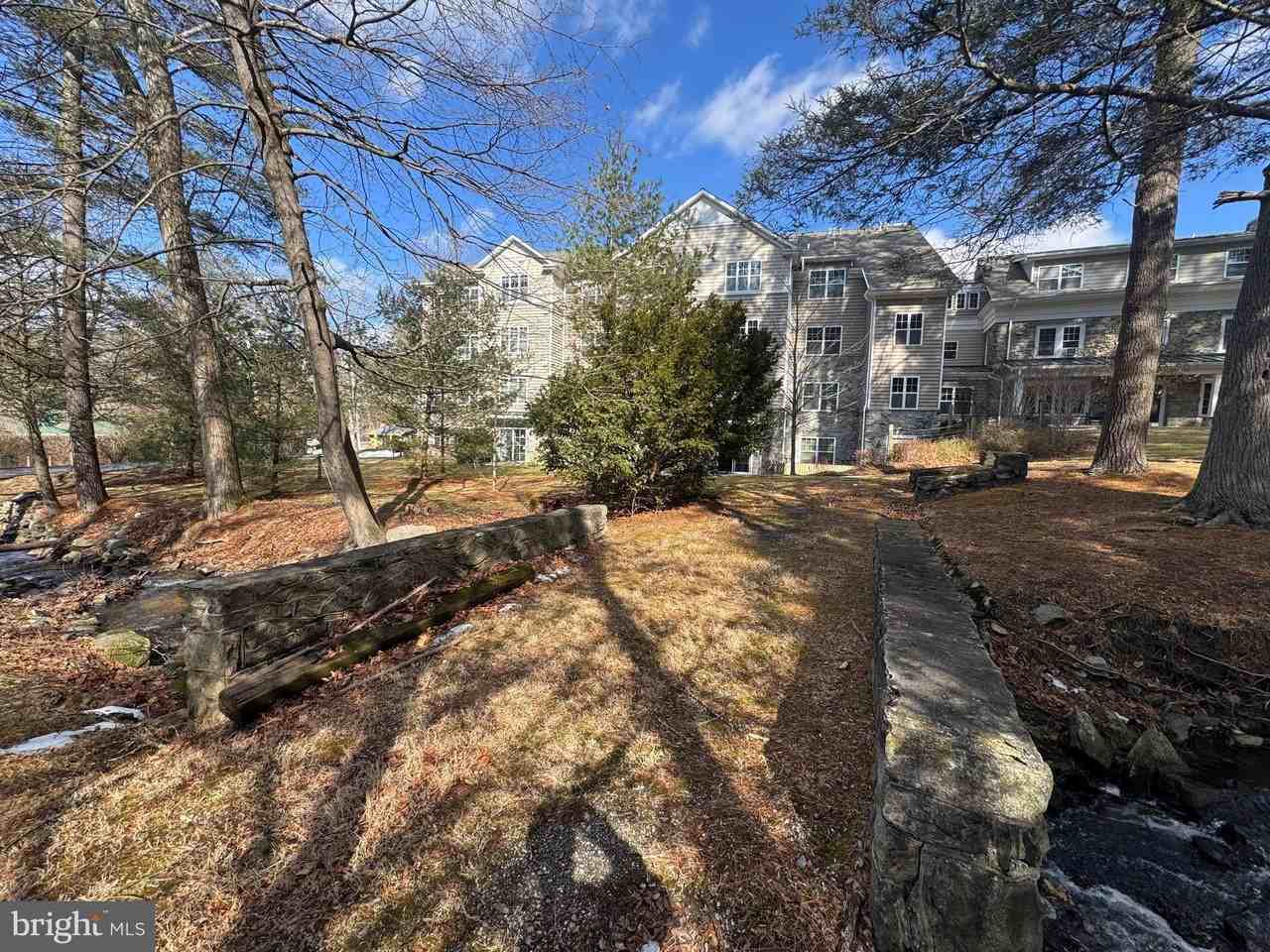 6375 Chambersburg Rd - Photo 7 of 27