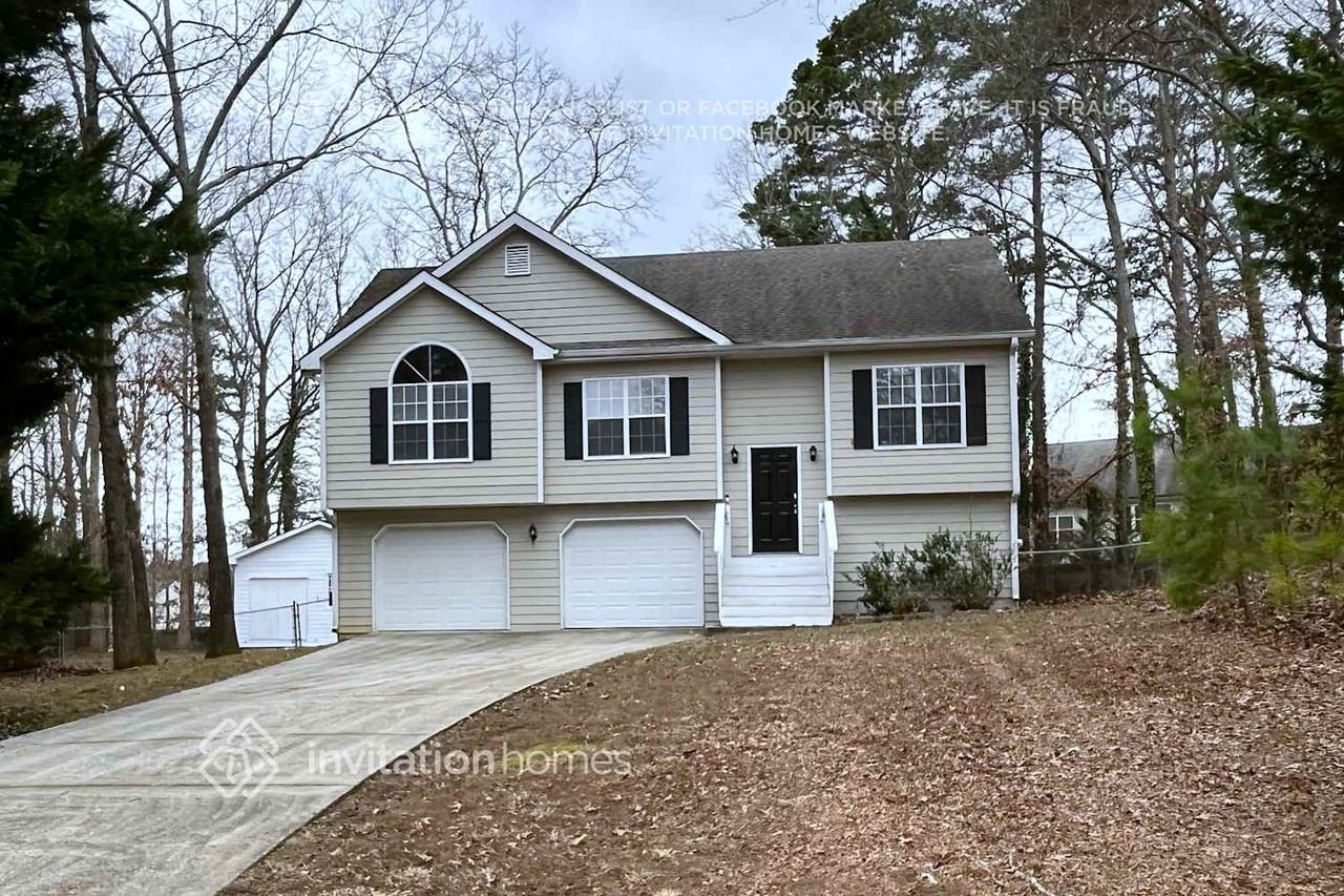 3400 Cove Creek Ct - Photo 2 of 17