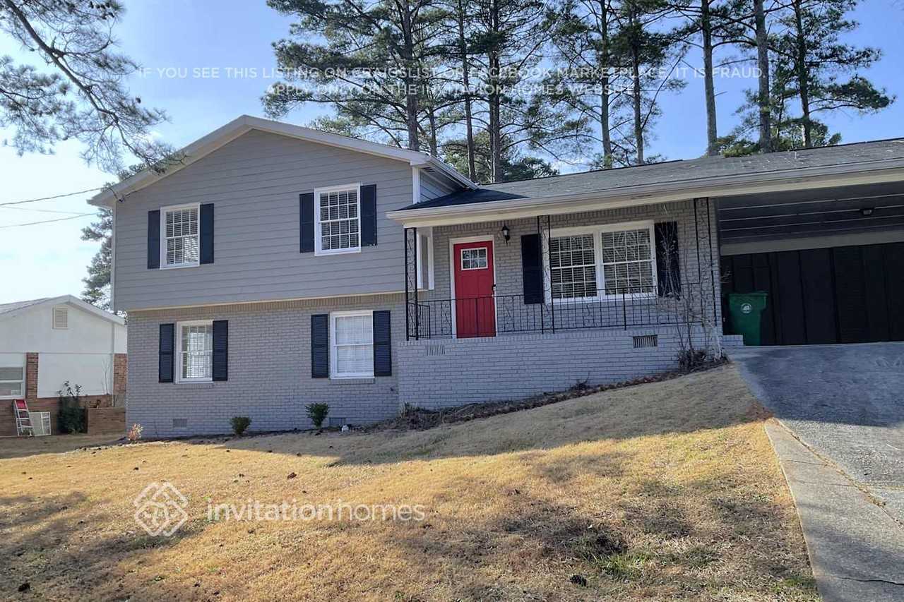 1427 Drayton Woods Dr