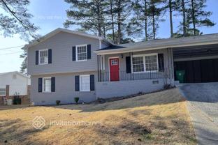 1427 Drayton Woods Dr - Photo 1 of 1