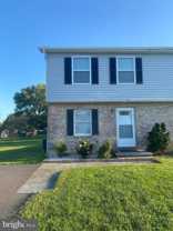 208 Hackberry Dr - Photo 1 of 1