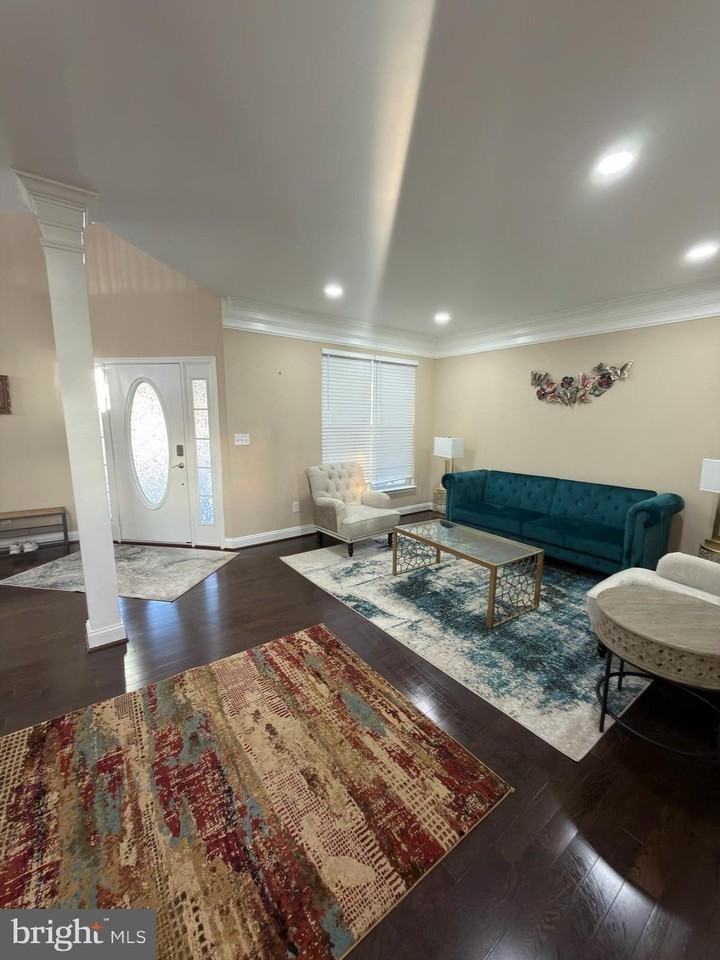 13580 Den Hollow Ct - Photo 7 of 50