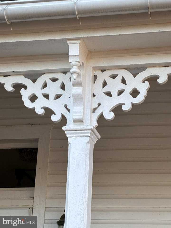 873 Hawlin Rd - Photo 6 of 50