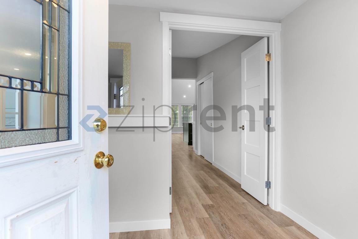 1020 151st Ave Se - Photo 2 of 24