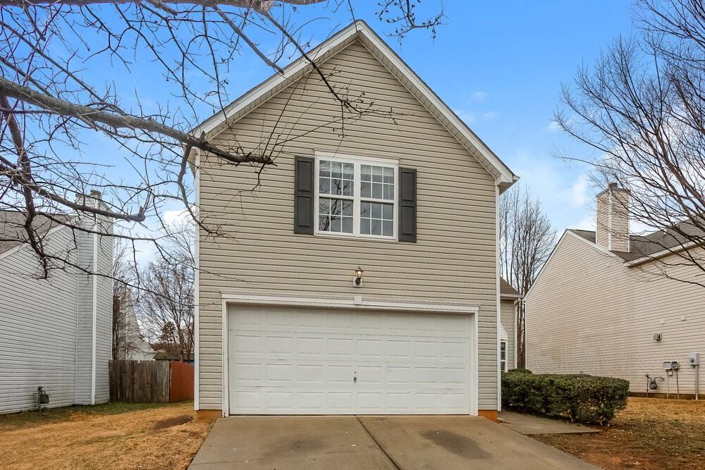 7103 Fox Point Dr - Photo 4 of 17