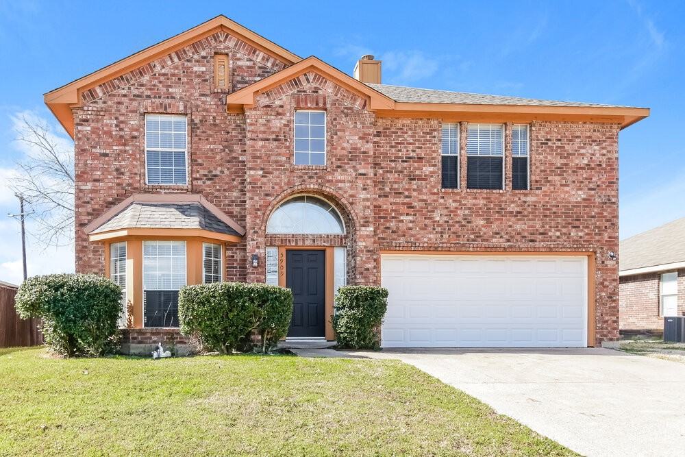 5909 Iris Dr - Photo 4 of 17