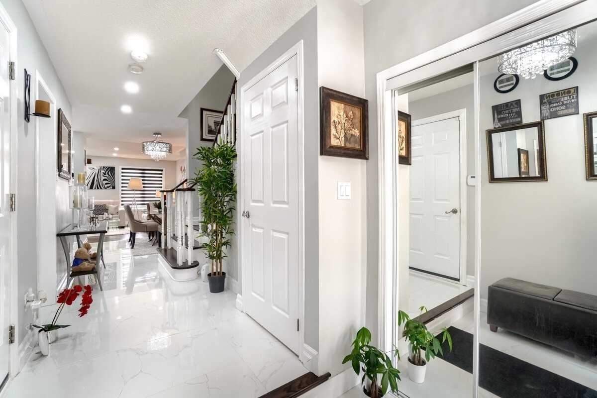 21 Rockgarden Trail - Photo 4 of 24