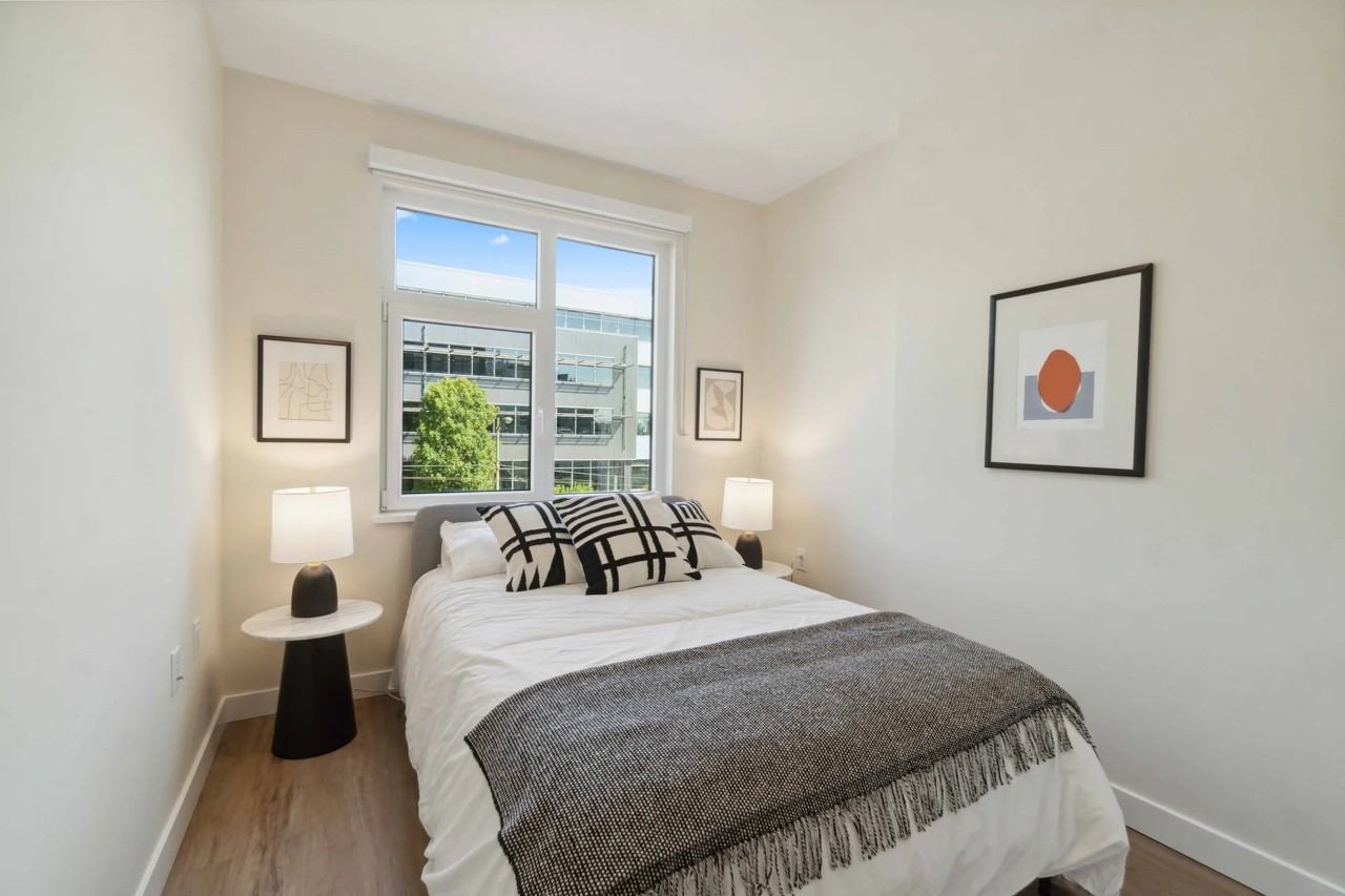 2895 East 10th Avenue #415 - Photo 4 of 15