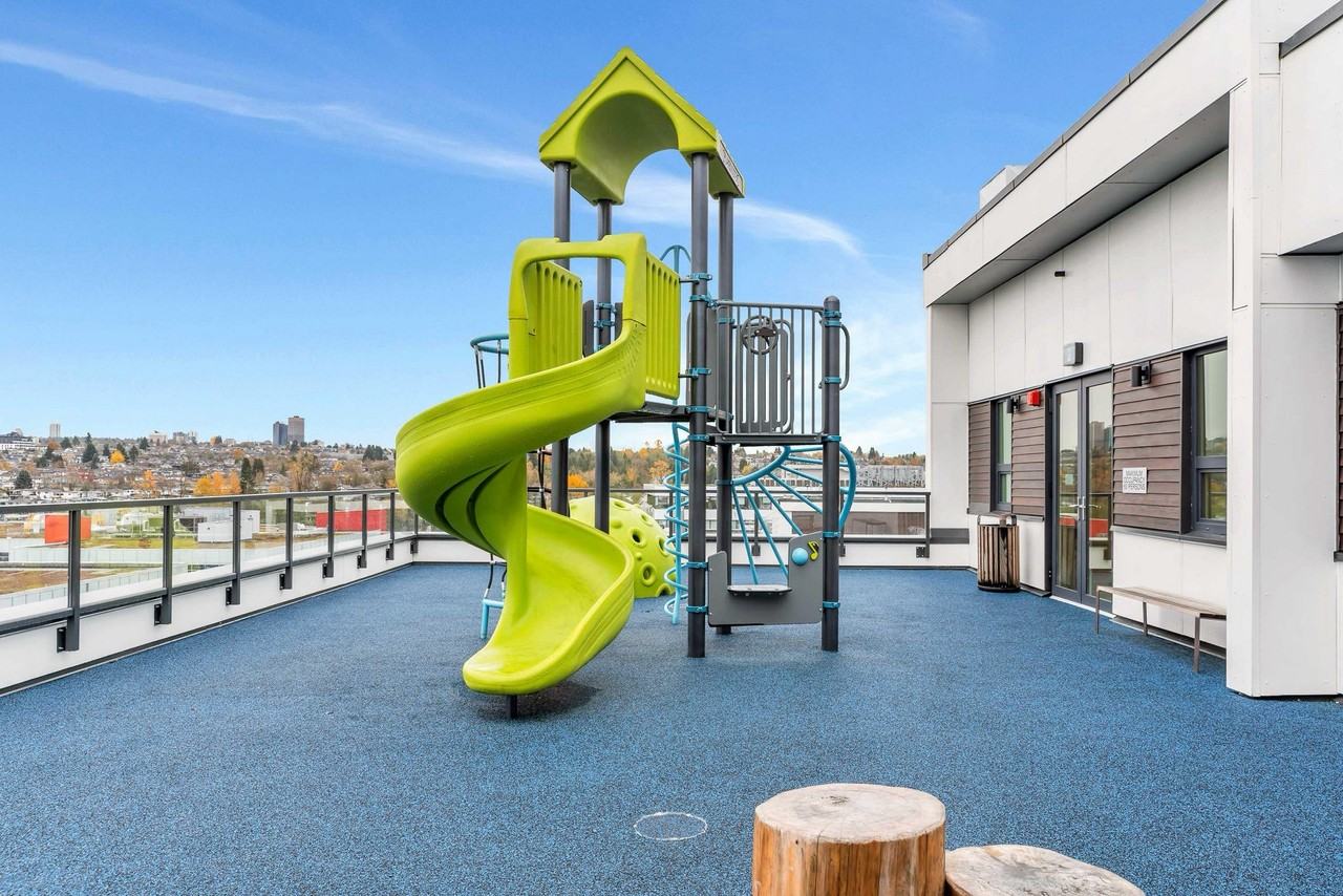 2895 E 10th Ave - Photo 6 of 12