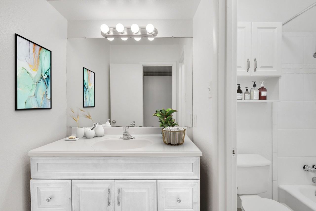 Pease Parkside Apartments - Photo 7 of 31