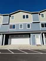 2 bedroom 2 bathroom Brand New Triplex! - Photo 1 of 1