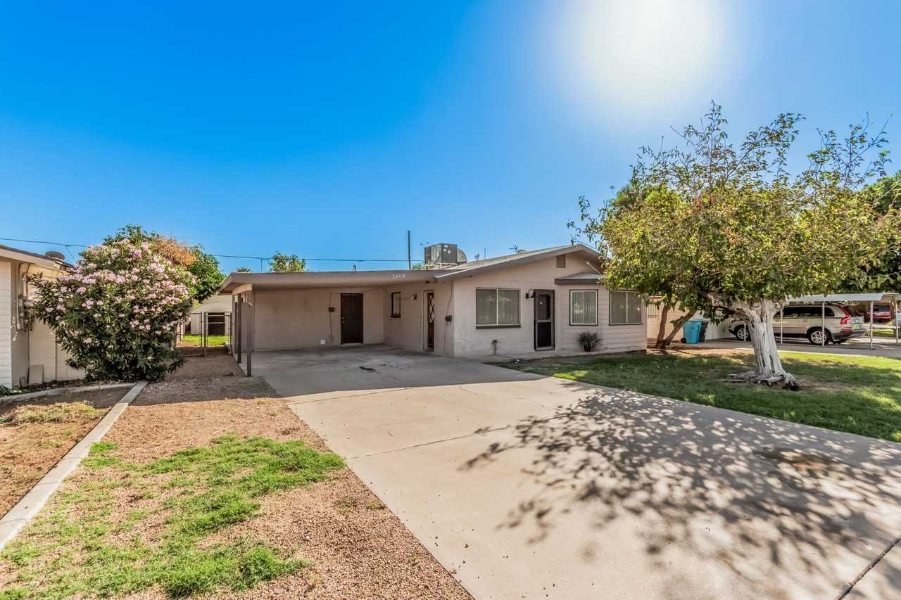 2409 W Cortez St - Photo 4 of 27