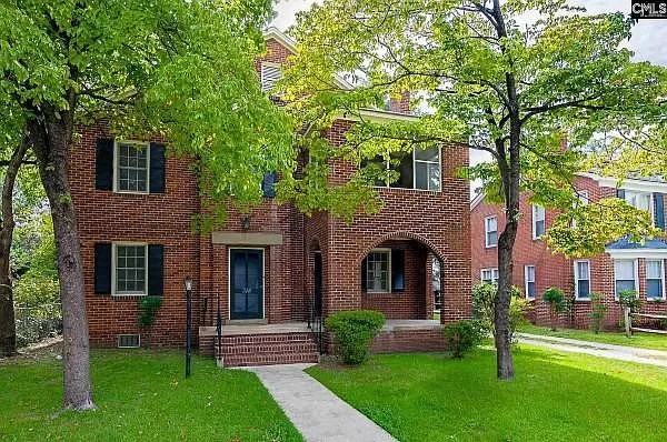 312 South Woodrow Street - Photo 2 of 54