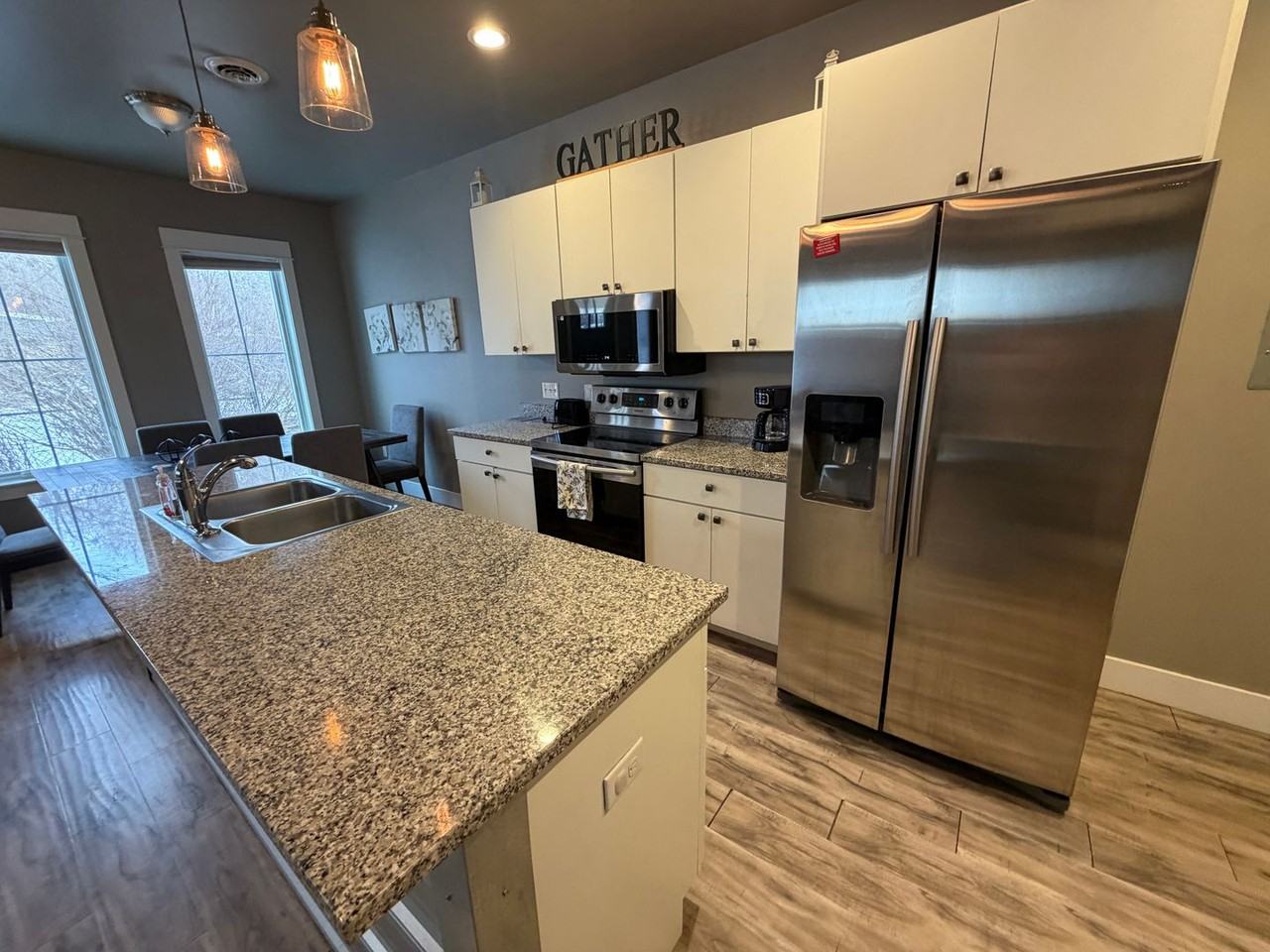1620 8th Ave N - Photo 5 of 15