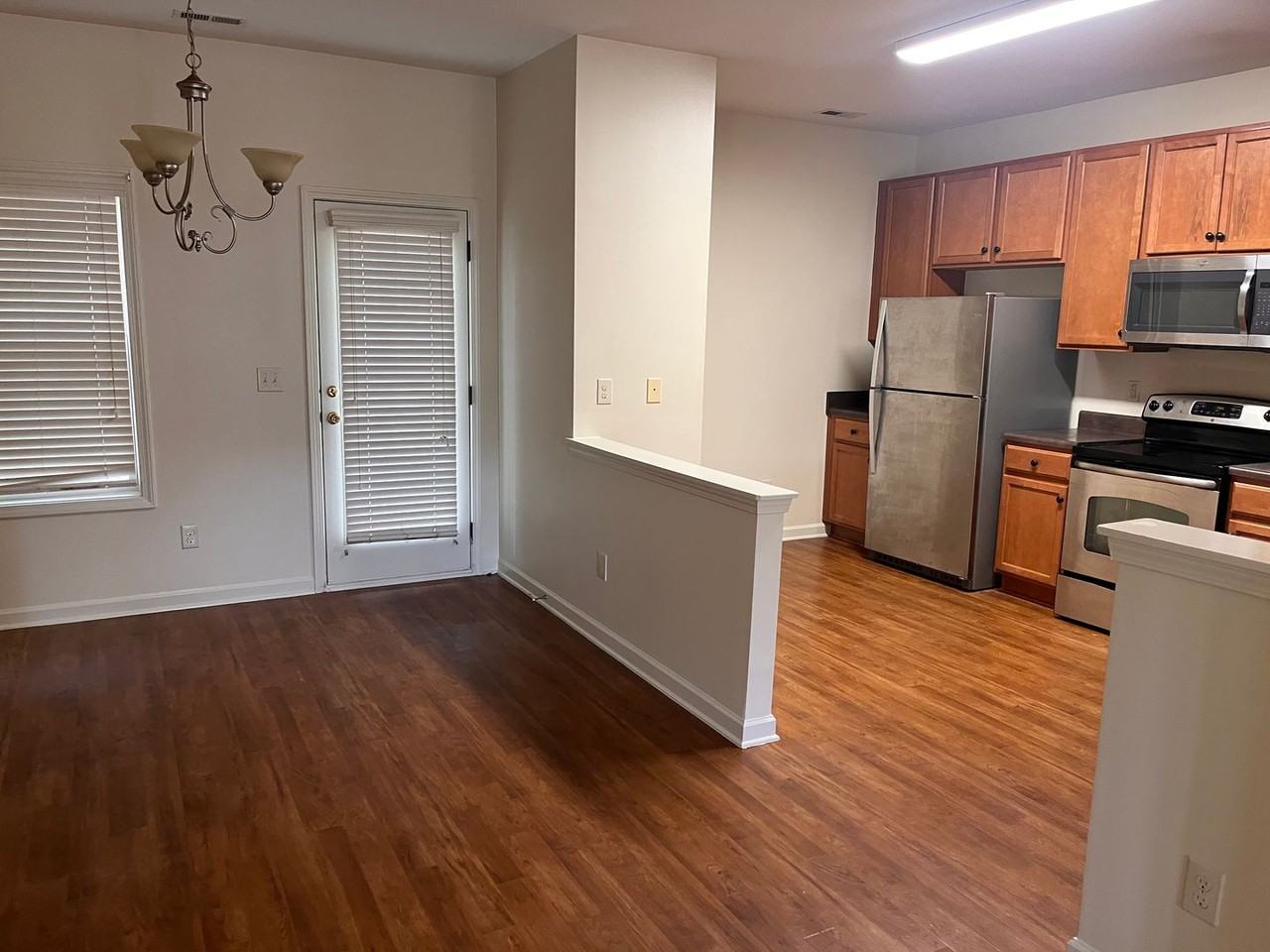 6163 Neuse Wood Dr - Photo 4 of 15