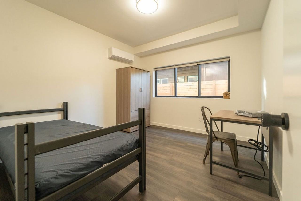 2737 Durant Avenue - Photo 6 of 48