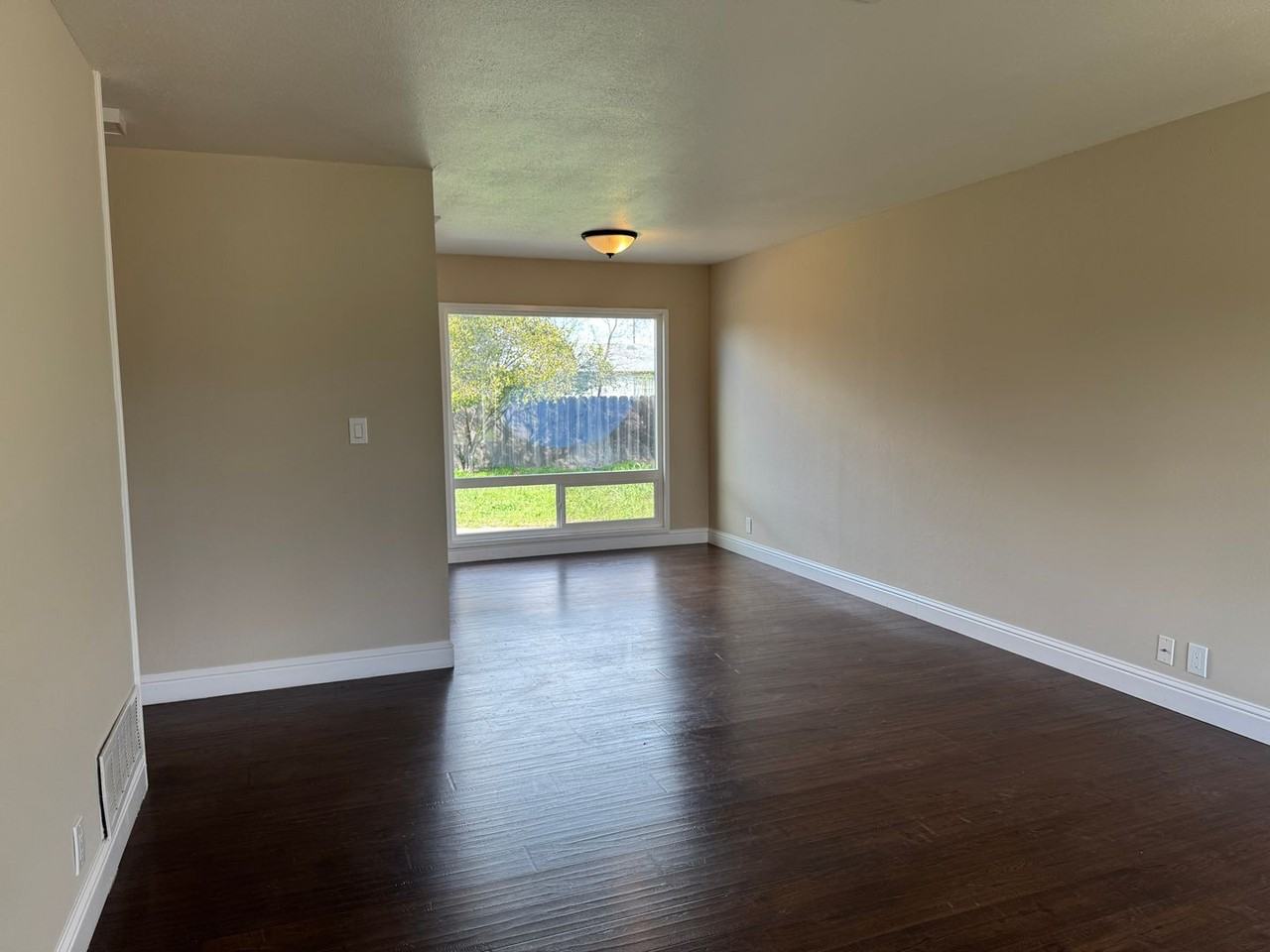 61 W Essex St - Photo 2 of 22