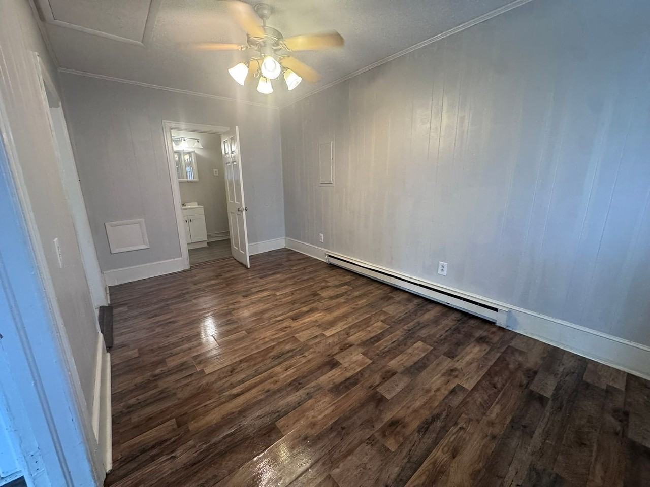 510 S Magnolia Ave - Photo 2 of 10