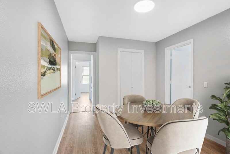 1600 E School St - Photo 5 of 10