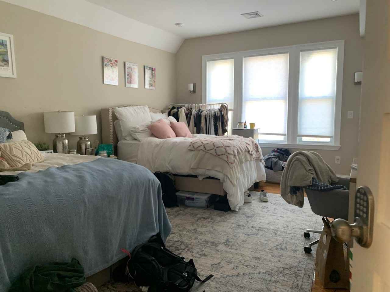 1772 Commonwealth Ave - Photo 6 of 7