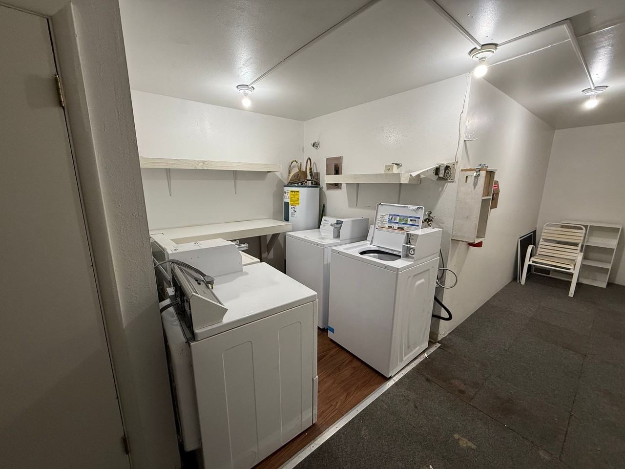 1104 West 7th Avenue Apartments - Photo 7 of 11