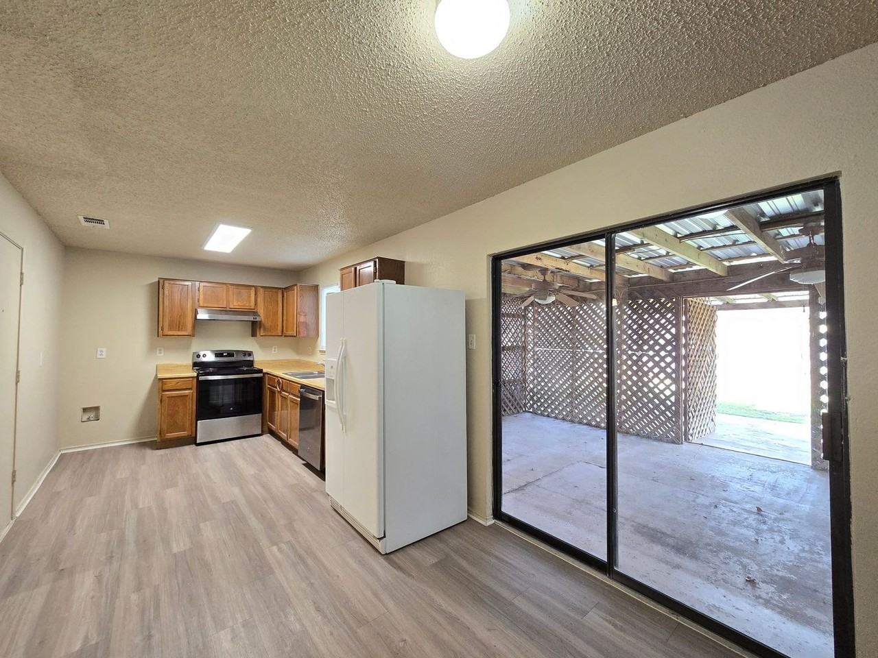 3809 London Ln - Photo 5 of 20