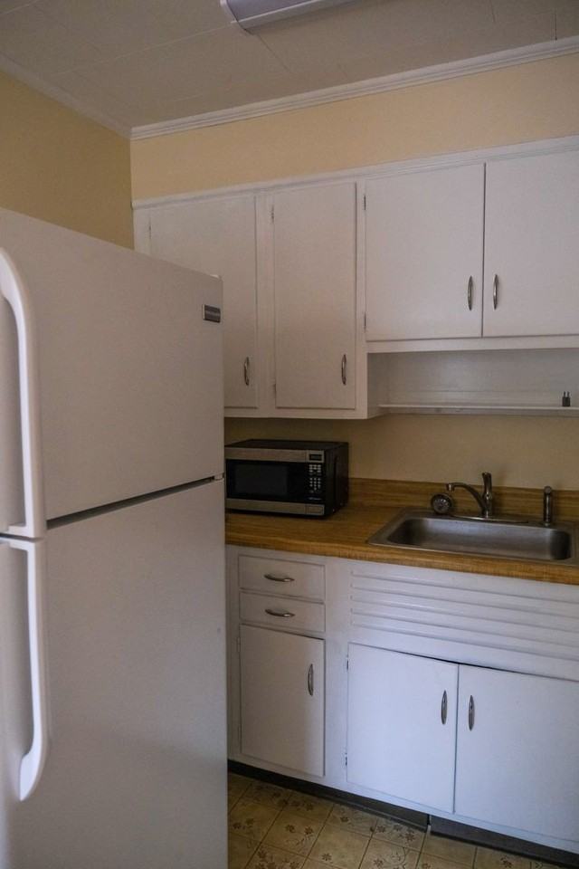 665 Columbia Turnpike - Photo 5 of 20