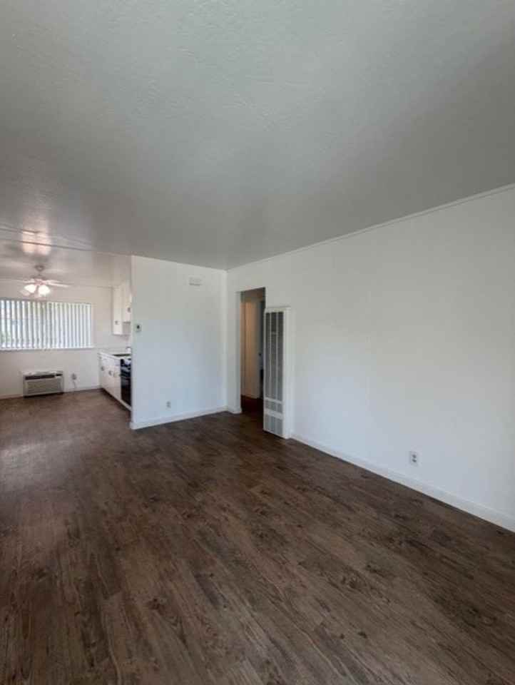 Montgomery Apartments - Photo 2 of 9