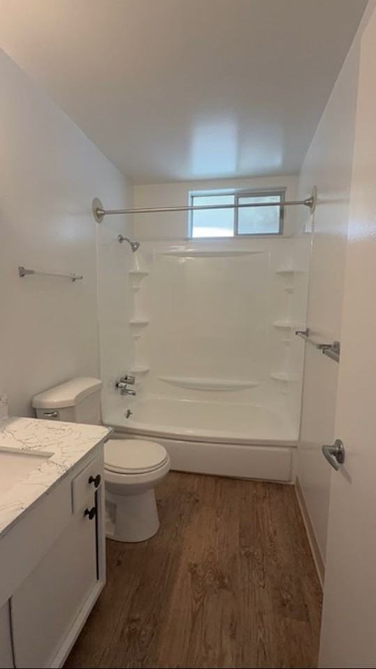 Montgomery Apartments - Photo 6 of 9