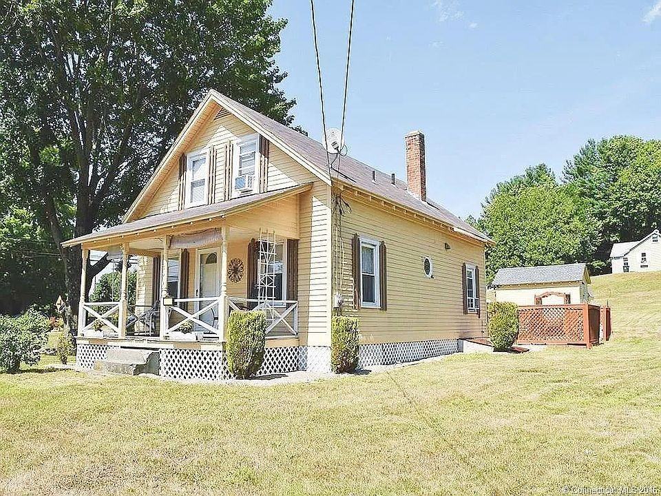 890 Stafford Rd - Photo 2 of 3