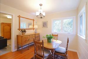 featured image of 1596 Ronne Dr